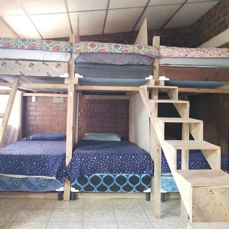 אנטיגואה גואטמלה Hostal La Esperanza מראה חיצוני תמונה